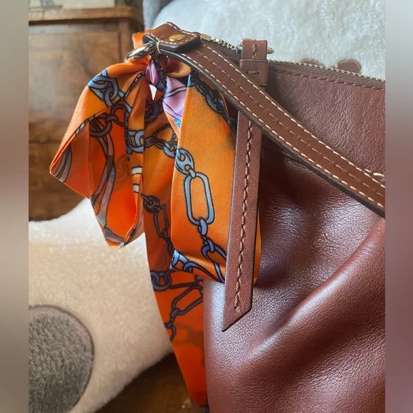 Coach Brown Leather Hobo Shoulder Bag - F13764 + FREE Twilly - Picture 2 of 15